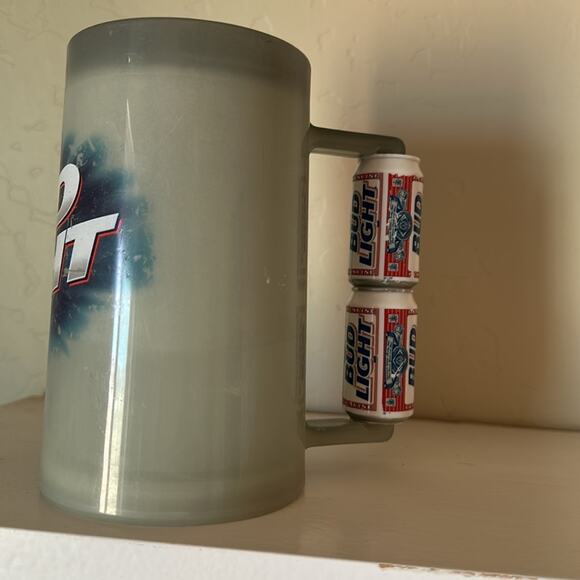 Bud‎ Light freeze mug - Picture 3 of 3